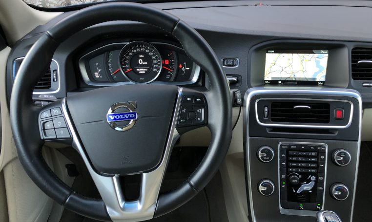 Volvo V60 D4 Momentum