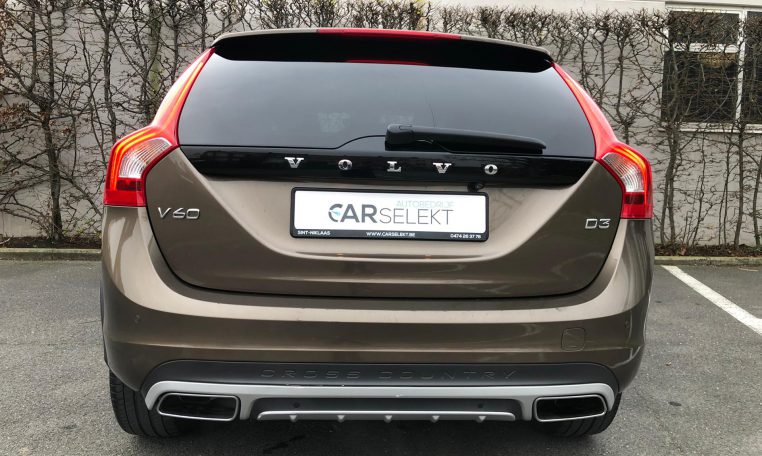 Volvo V60 Cross Country D3 (8)